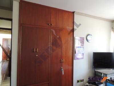 casa-de-2-plantas-independiente-proximo-al-bateon