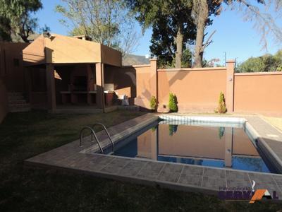 en-condominio-hermosa-casa-de-el-bosque-2