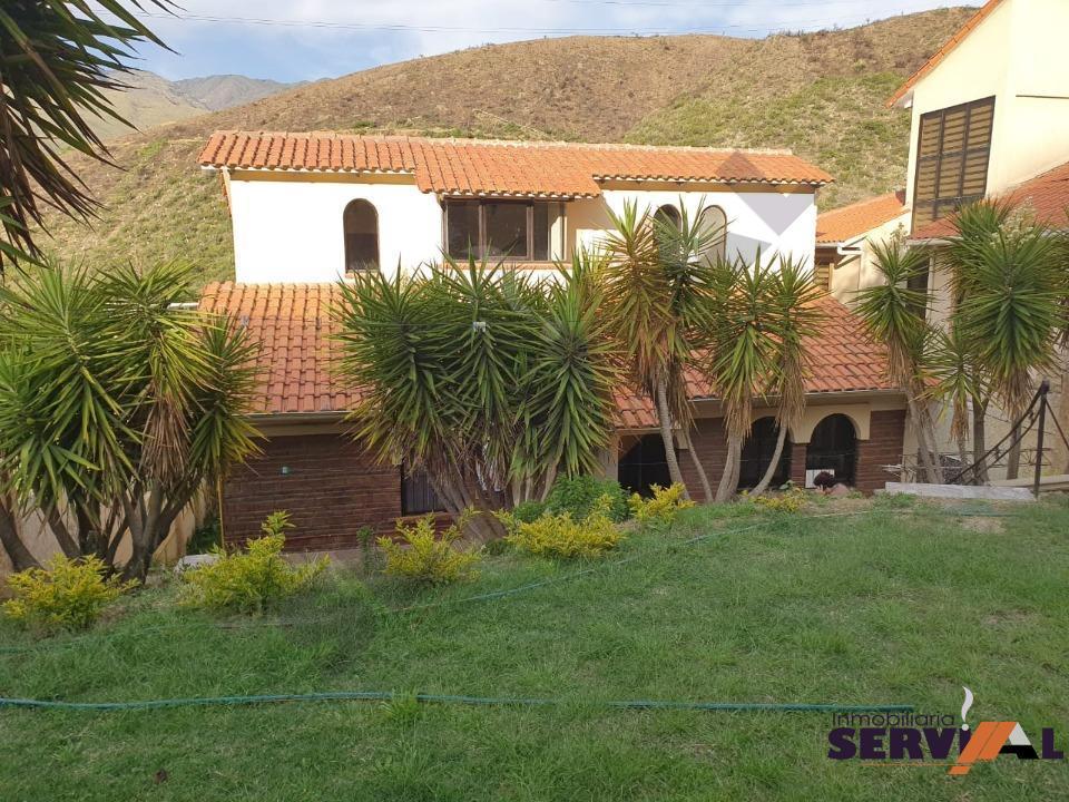 8-thumbnail-hermosa-casa-independiente-de-3-jardin-botanico