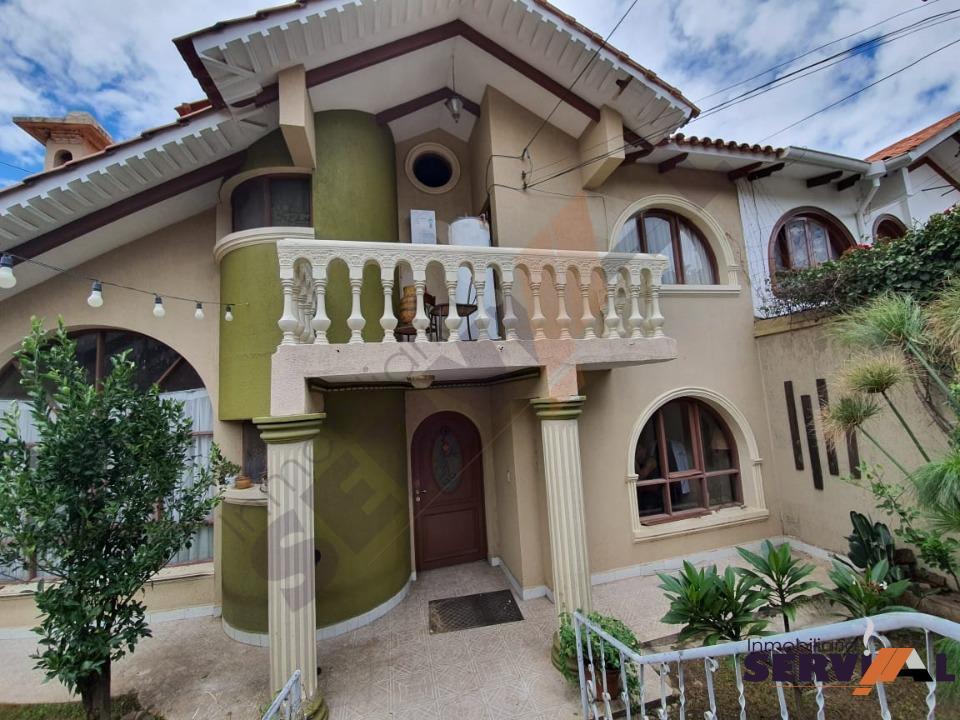 8-thumbnail-casa-independiente-de-dos-plantas-av-circunvalacion