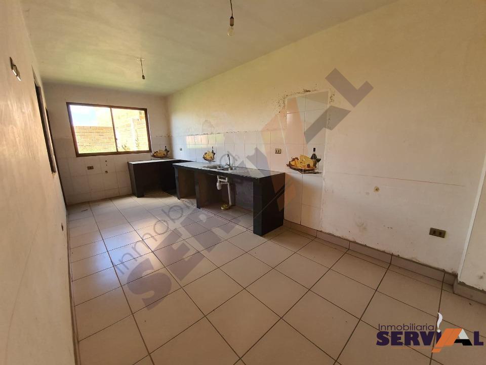13-thumbnail-vendo-casa-3-niveles-sector-memorias