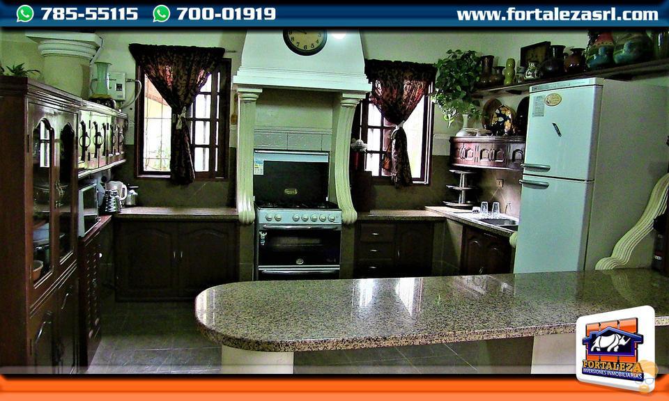 7-thumbnail-casa-en-venta-urb-el-trapiche