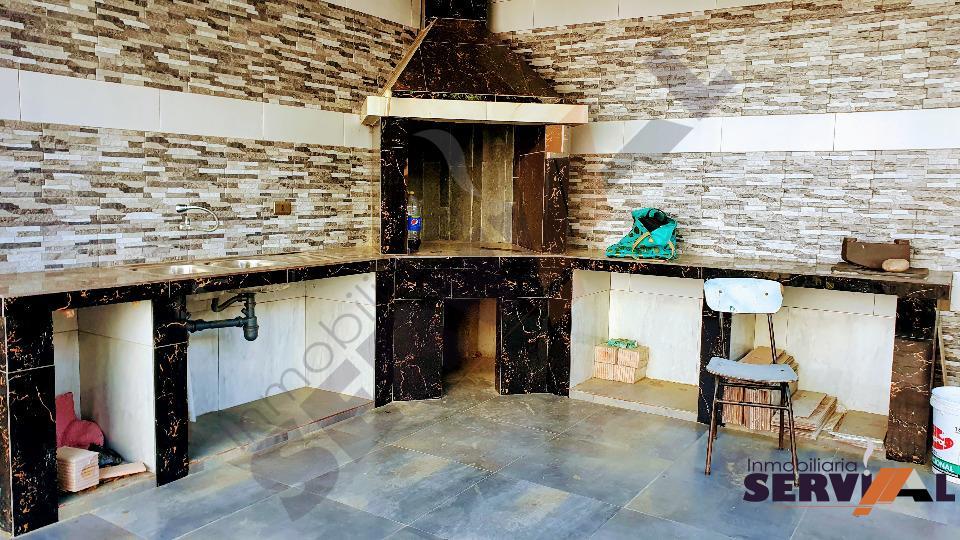 7-thumbnail-vendo-casa-con-2-departamentos-quintanilla
