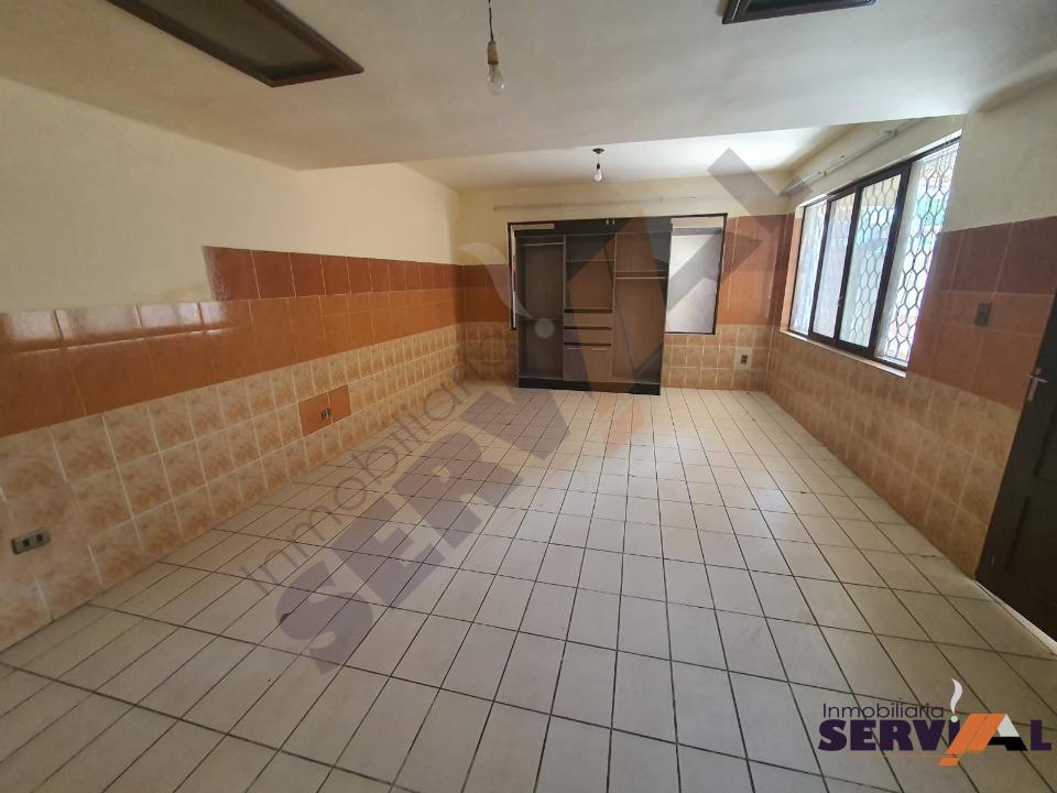 3-thumbnail-casa-semi-independiente-en-alquiler-perez-de-olguin