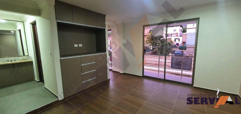 6-thumbnail-hermosa-casa-3-niveles-sector-atahuallpa-semapa