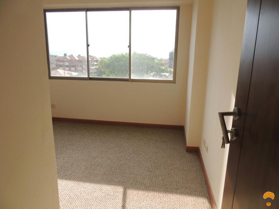 6-thumbnail-vendo-departamento-en-la-avenida-beijing