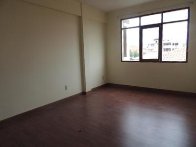 vendo-departamento-amplio-inmediciones-parque-mariscal-santa-cruz