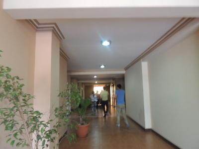 vendo-departamento-amplio-sector-demetrio-canelas