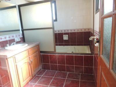 departamento-en-venta-sobre-la-av-simon-lopez