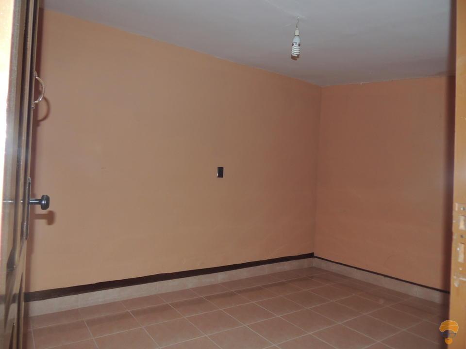 4-thumbnail-alquilo-casa-semi-independiente-inmediaciones-melchor-circunvalacion