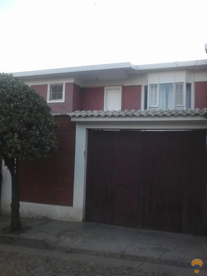 1-thumbnail-chalet-en-urbanizacion-sacaba-km-5