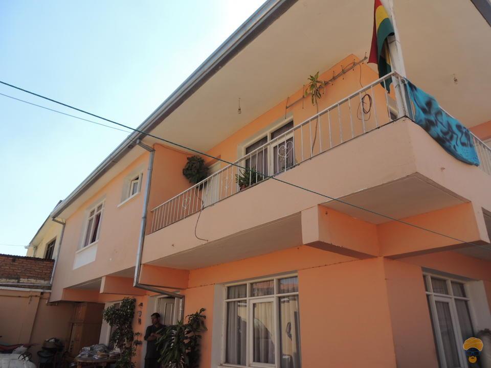 1-thumbnail-vendo-casa-con-tienda-sobre-avmelchor