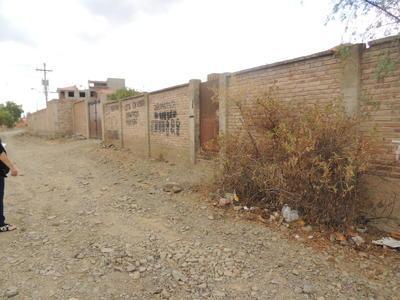 lote-amurallado-de-250-metros-en-urbanizacion