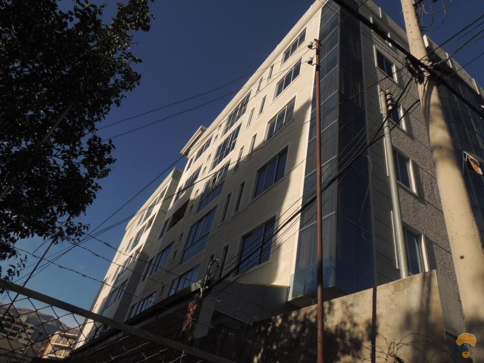 1-thumbnail-centrico-departamento-en-anticretico-recoleta