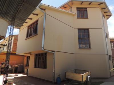 casa-en-venta-sector-parque-mariscal-santa-cruz