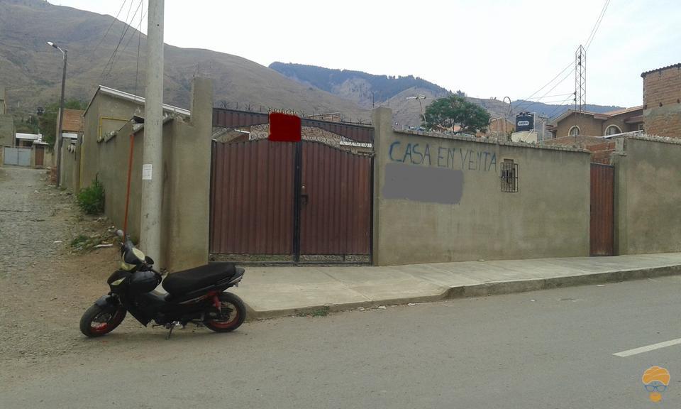 4-thumbnail-vendo-casa-en-plena-esquina-candelaria