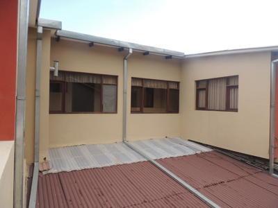 amplia-centrica-casa-en-venta-umss