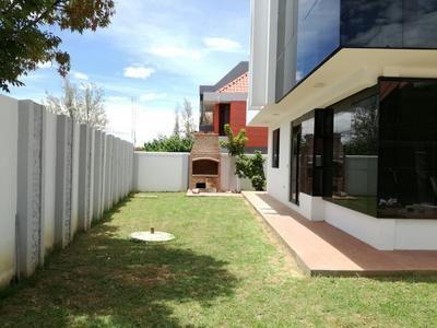 vendo-casa-a-estrenar-de-simon-lopez