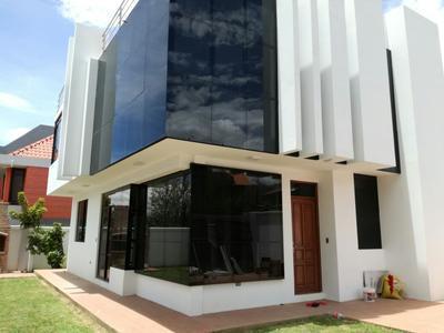 vendo-casa-a-estrenar-de-simon-lopez