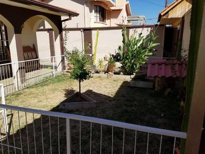 vendo-casa-de-dos-plantas-avenida-circunvalacion