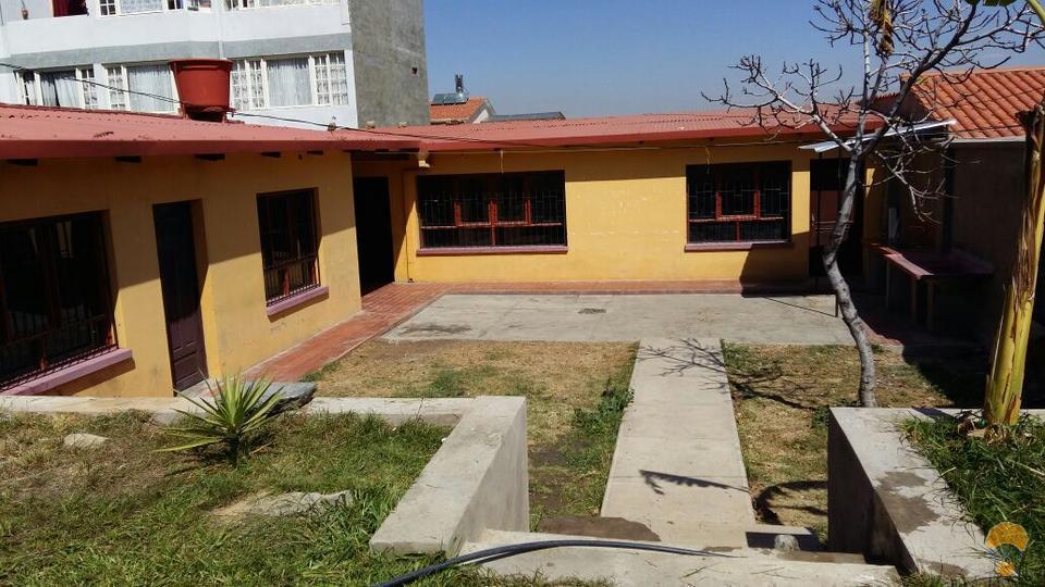 2-thumbnail-casa-en-alquier-en-medias-colegio-froebel