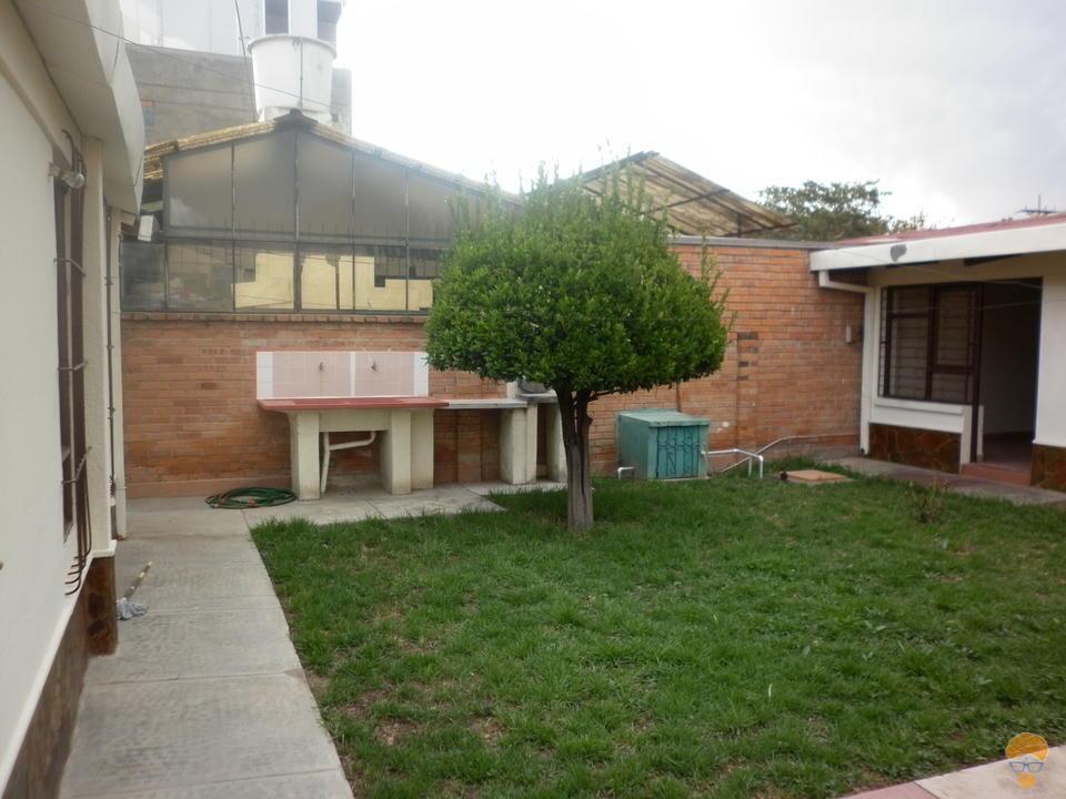 10-thumbnail-casa-independiente-en-alquiler-inmediaciones-del-hospital-viedma