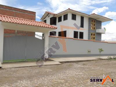 hermosa-casa-en-venta-a-km-5-circunvalacion