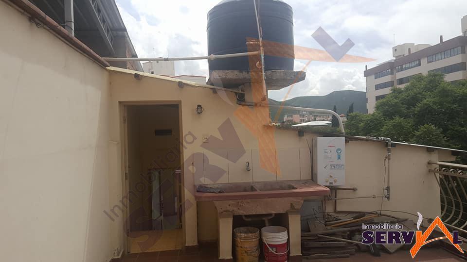 6-thumbnail-hermosa-casa-independiente-de-3-antezana-ecuador