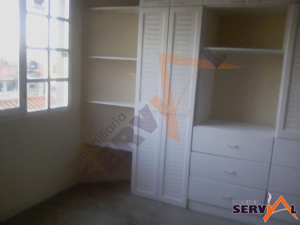 2-thumbnail-casa-de-dos-plantas-independiente-av-circunvalacion