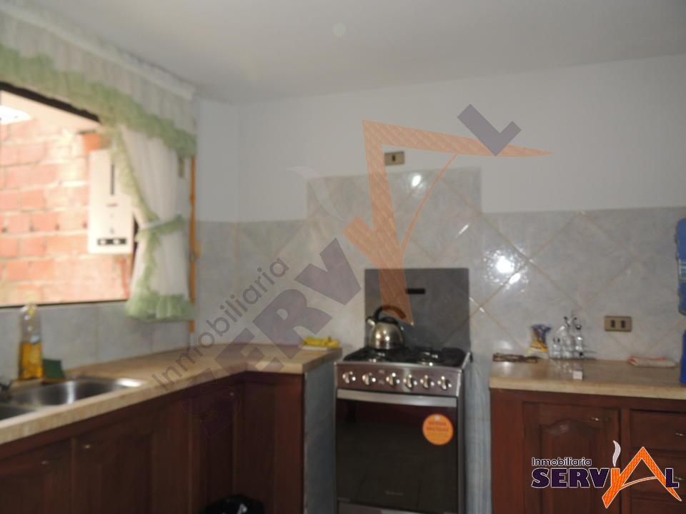 5-thumbnail-hermosa-casa-en-venta-con-av-villavicencio-thunupa