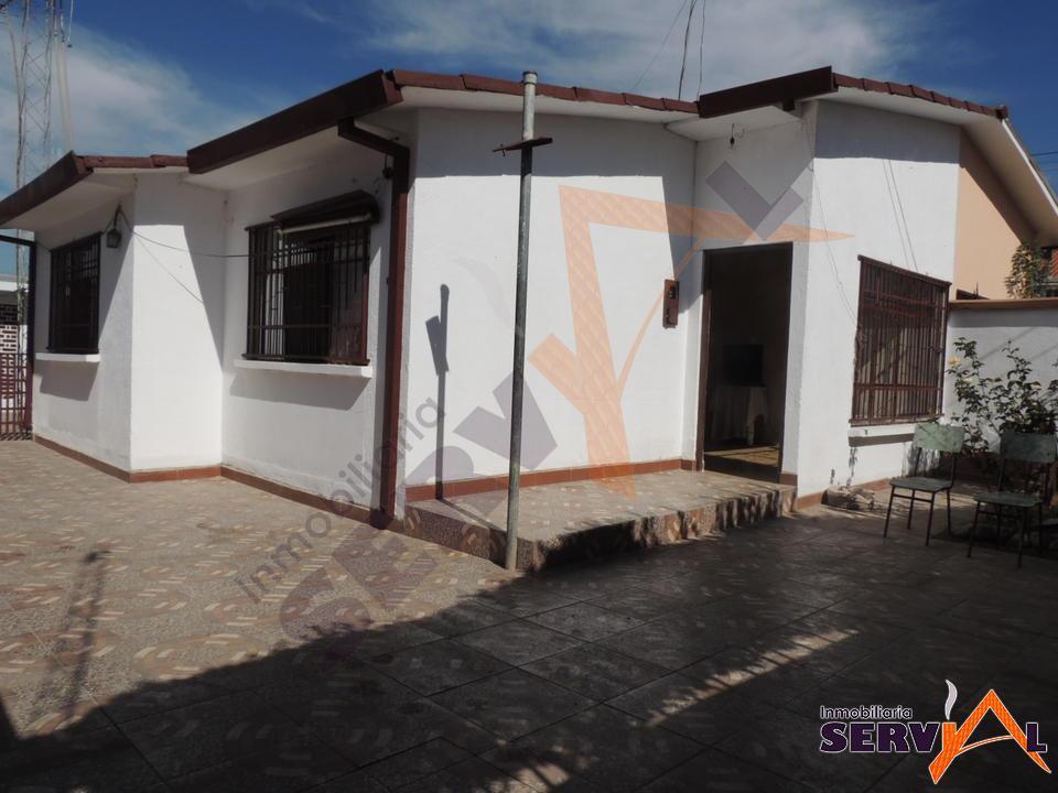 3-thumbnail-hermosa-casa-en-venta-zona-barrio-profesional