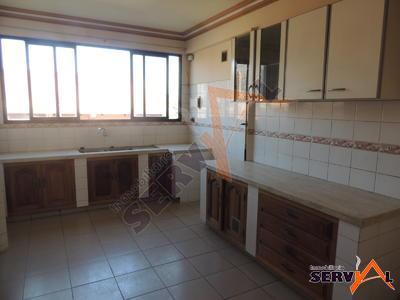 amplio-departamento-en-alquiler-av-cobija