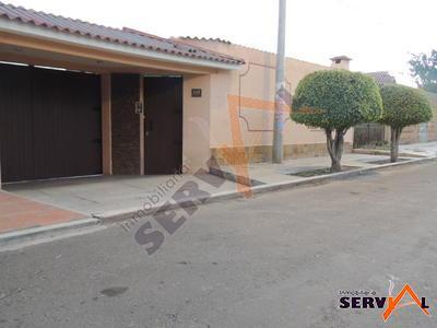 linda-casa-en-venta-frente-la-rosa-av-j-mendoza