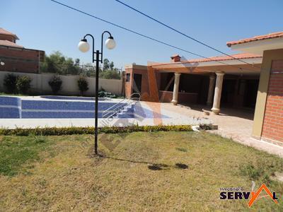 linda-casa-en-venta-sobre-hotel-regina