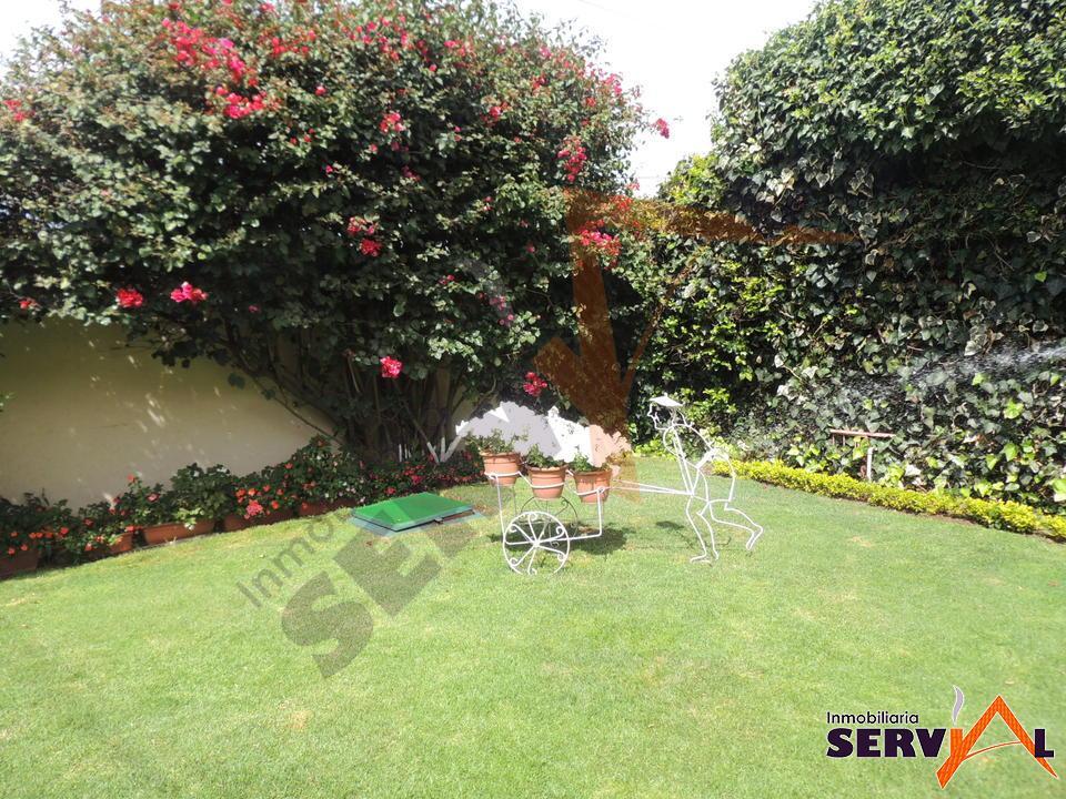 6-thumbnail-casa-de-2-plantas-semi-av-circunvalacion