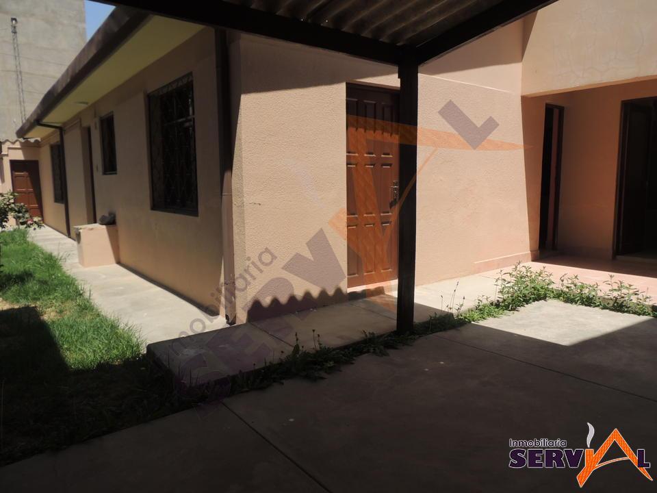 13-thumbnail-casa-en-venta-con-tienda-petrogas