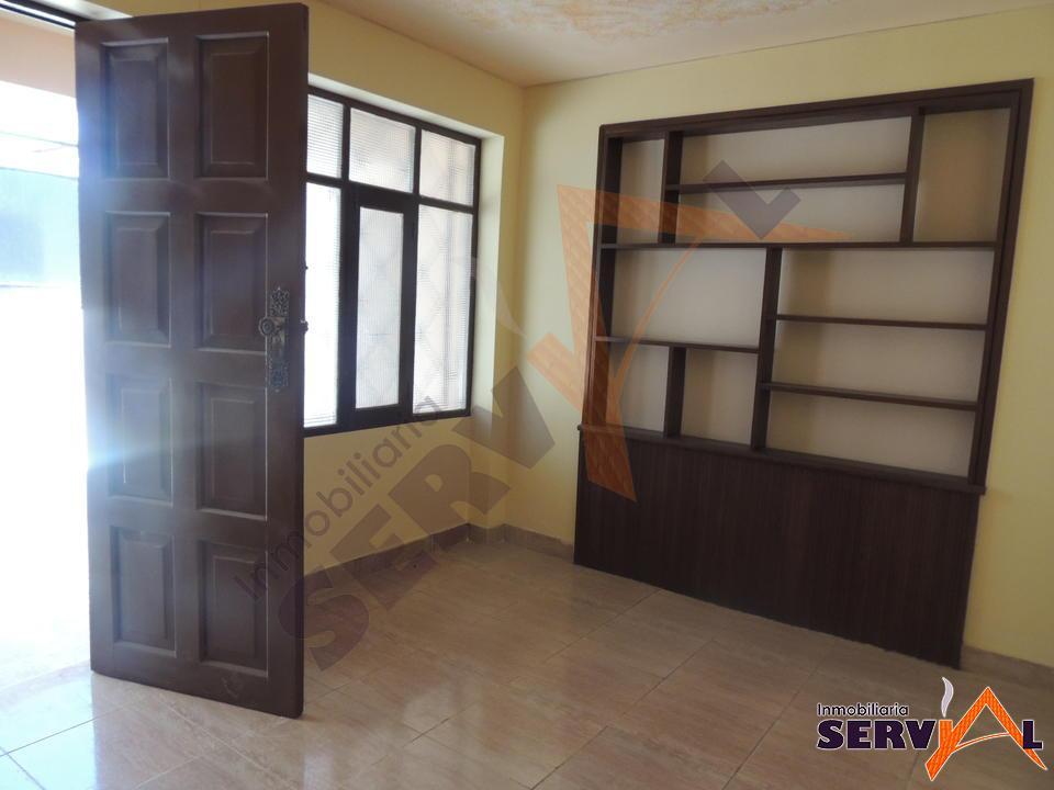 5-thumbnail-casa-en-venta-con-tienda-petrogas