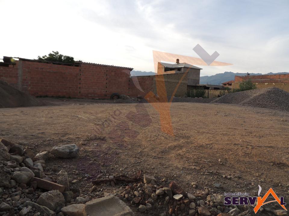 3-thumbnail-vendo-lote-en-esquina-en-av-victor-ustariz-sobre-428m