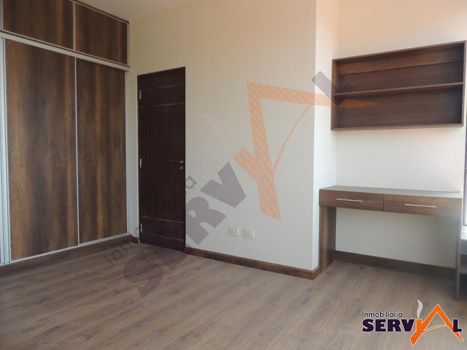 3-thumbnail-casa-de-4-niveles-en-a-financiamiento-directo