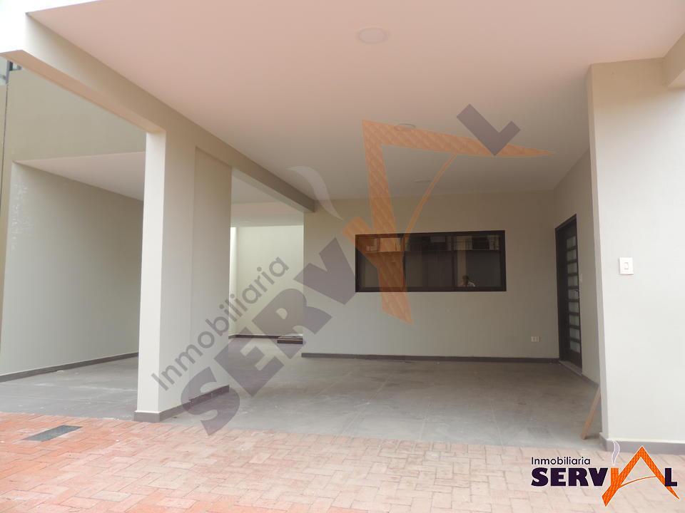 6-thumbnail-casa-de-4-niveles-en-a-financiamiento-directo