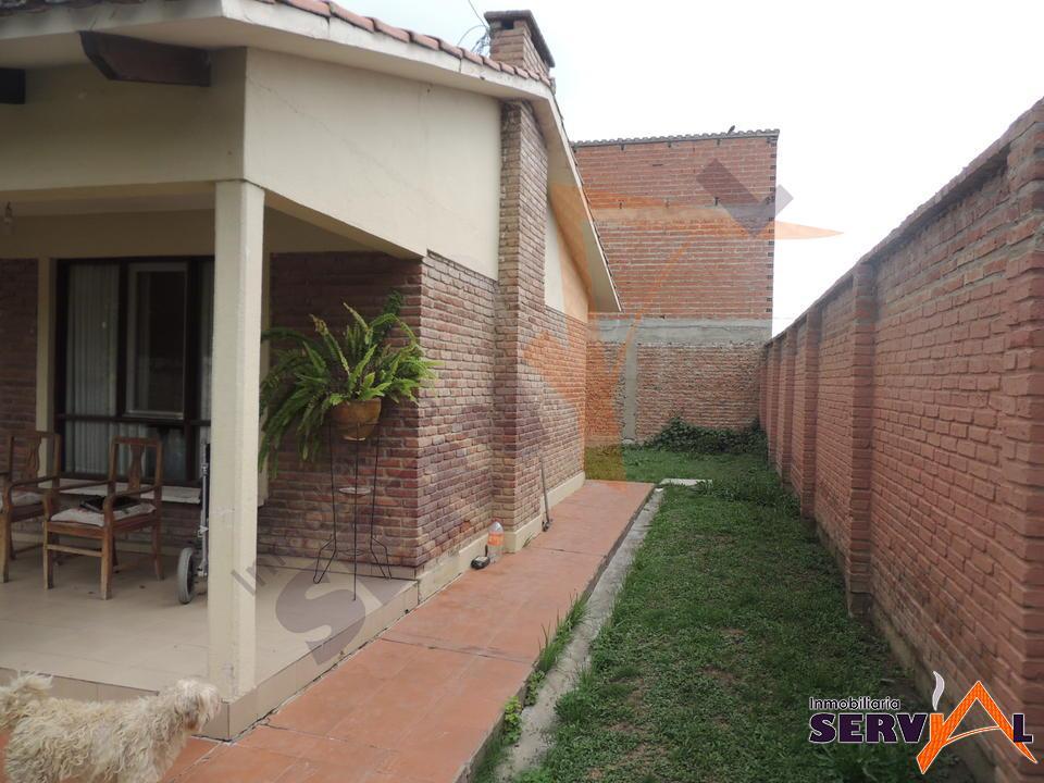 3-thumbnail-vendo-casa-en-urbanizacion-inmediaciones-a-sacaba