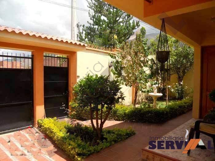 6-thumbnail-casa-en-venta-con-departamento-av-circunvalacion