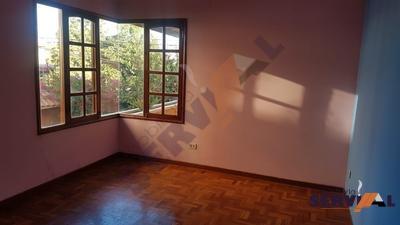 alquilo-casa-de-2-pisos-haenke-villavicencio