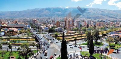 lindo-garzonier-en-edificio-en-colon