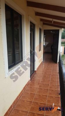 casa-independiente-de-2-plantas-tiquipaya