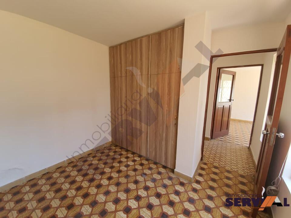 3-thumbnail-casa-con-tienda-en-alquiler-galindo