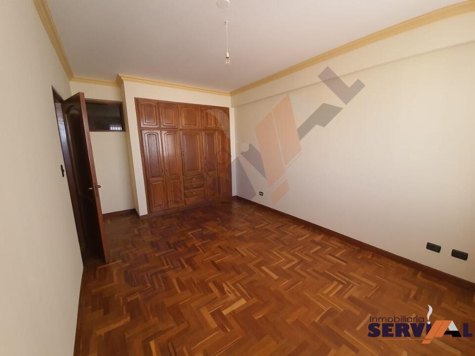 5-thumbnail-departamento-duplex-en-venta-en-de-la-rosa