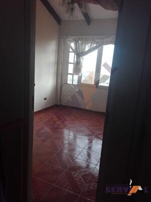 casa-en-anticretico-en-inmediaciones-robles
