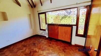 casa-en-alquiler-sobre-570-a-la-av-melchor-urquidi