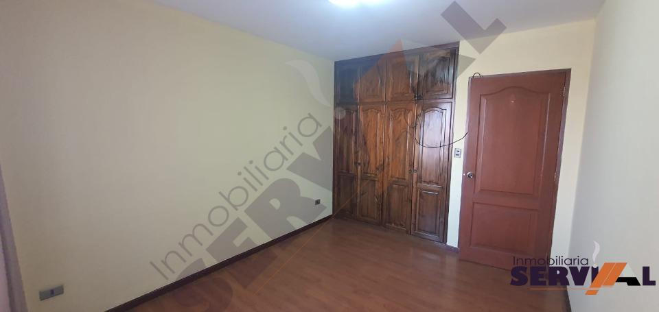 5-thumbnail-departamento-en-venta-en-inmediaciones-oquendo